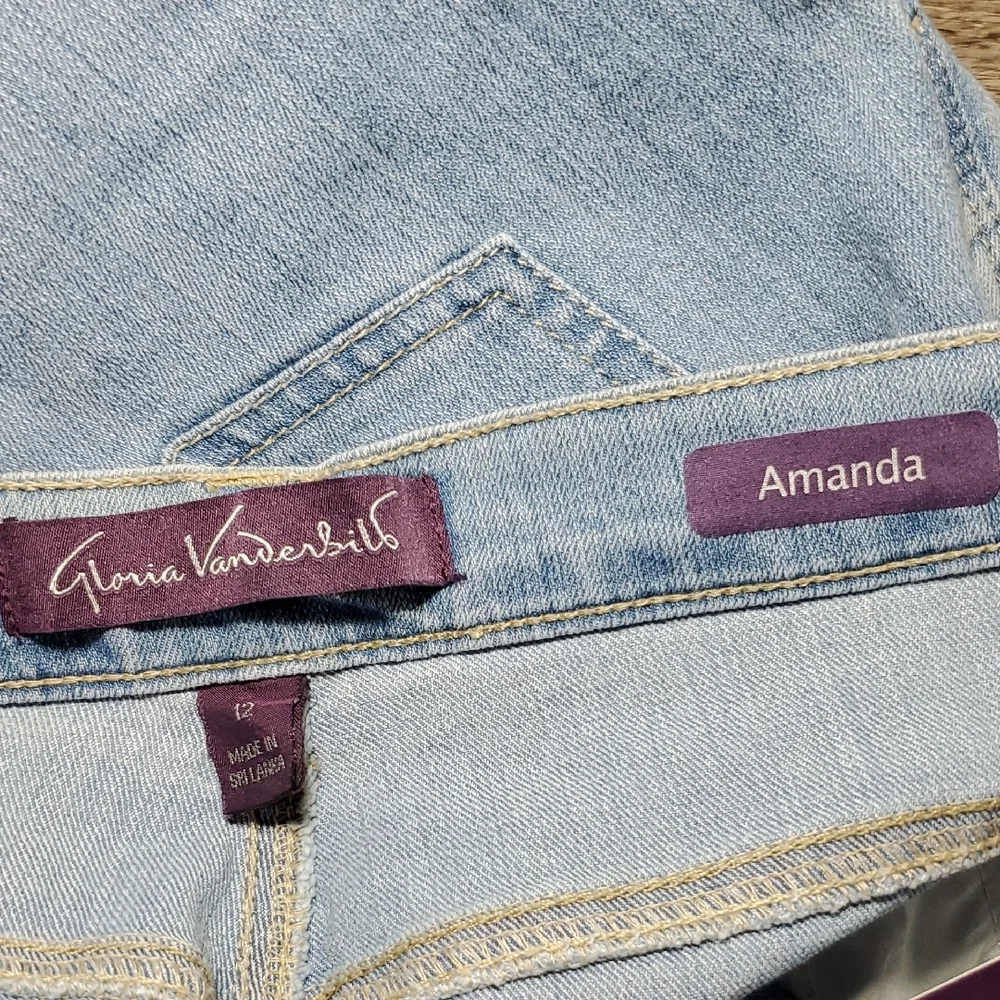 🌟NEW GLORIA VANDERBILT